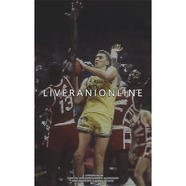 RICCARDO MORANDOTTI, Giocatore Basket, Cestista italiano - RETROSPETTIVA PALLACANESTRO Nella foto con la maglia del San Benedetto Torino nel 1987-1988 ©ARCHIVIO/AGENZIA ALDO LIVERANI SAS