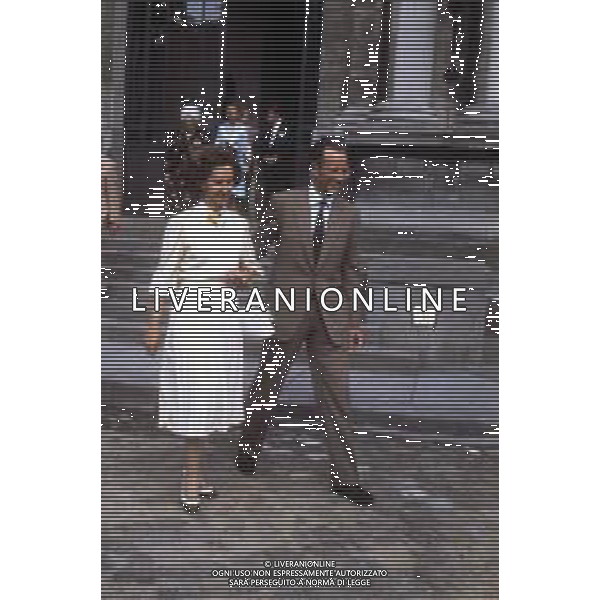 BALDOVINO principe del BELGIO, duca di Brabante, fu RE dei Belgi dal 16 luglio 1951 al 31 luglio 1993, giorno della Sua morte - RETROSPETTIVA Nella foto nel 1982 con la moglie FABIOLA de Mora y Aragon, Regina dei Belgi come consorte di Baldovino I. © Zamboni / Archivio Giovanni Liverani / AGENZIA ALDO LIVERANI SAS
