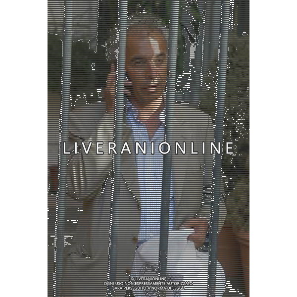 MILANO 30/6/2005 PIAZZA SAN FEDELE, PRESENTAZIONE DEL LIBRO: -RAPPORTO SUI DIRITTI GLOBALI 2005- NELLA FOTO GAD LERNER GIORNALISTA FOTO ROMANO/AG ALDO LIVERANI