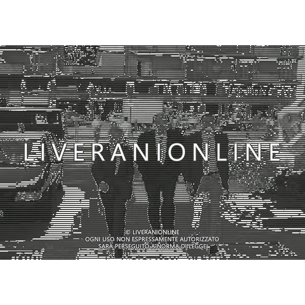 RETROSPETTIVA ERNESTO PELLEGRINI PRESIDENTE INTER NELLA FOTO ERNESTO PELLEGRINI PRESIDENTE INTER NELL\'ANNO 1994 AL TRIBUNALE DI VERBANIA CON I SUOI LEGALI L\'AVVOCATO MASSIMO DI NOIA E L\'AVVOCATO GIUSEPPE PRISCO AG ALDO LIVERANI SAS