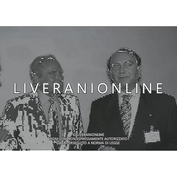 RETROSPETTIVA ERNESTO PELLEGRINI PRESIDENTE INTER NELLA FOTO ERNESTO PELLEGRINI PRESIDENTE INTER NELL\'ANNO 1993-1994 CON GIAMPIERO BONIPERTI AG ALDO LIVERANI SAS 