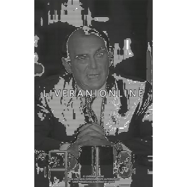 RETROSPETTIVA ERNESTO PELLEGRINI PRESIDENTE FC INTER NELLA FOTO ERNESTO PELLEGRINI CONFERENZA STAMPA NELL\'ANNO 1992-1993 AG ALDO LIVERANI SAS