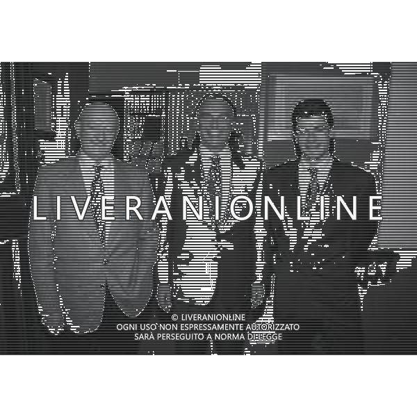 RETROSPETTIVA ERNESTO PELLEGRINI PRESIDENTE FC INTER NELLA FOTO ERNESTO PELLEGRINI NELL\'ANNO 1992-1993 CON AGOSTINO OMINI E GIANNI BUGNO IN VILLA DA ERNESTO PELLEGRINI AG ALDO LIVERANI SAS 