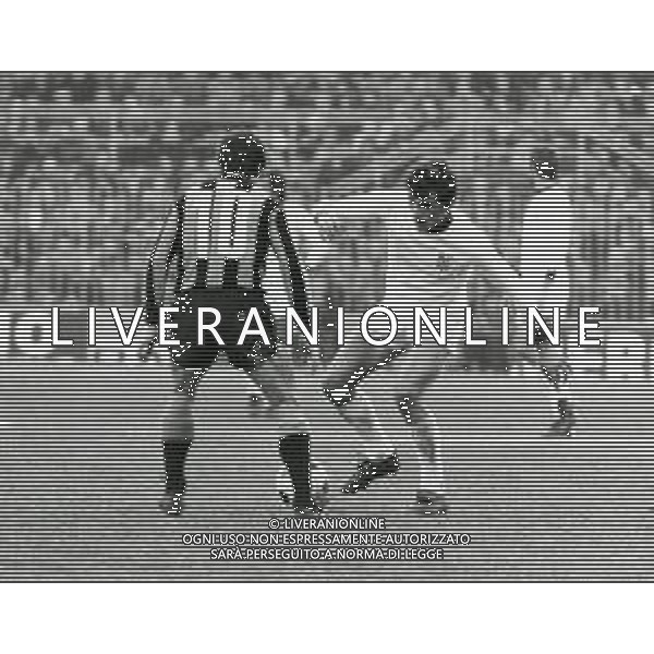 RETROSPETTIVA SERGIO GORI CALCIATORE NELLAFOTO SERGIO GORI CON LA MAGLIA DEL CAGLIARI CALCIO AG ALDO LIVERANI SAS