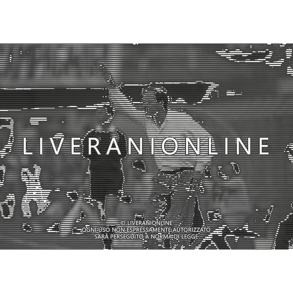 RETROSPETTIVA RENZO ULIVIERI ALLENATORE NELLA FOTO RENZO ULIVIERI ALLENATORE NELL\'ANNO 1992-1993 ALLENATORE DEL VICENZA CALCIO AG ALDO LIVERANI SAS