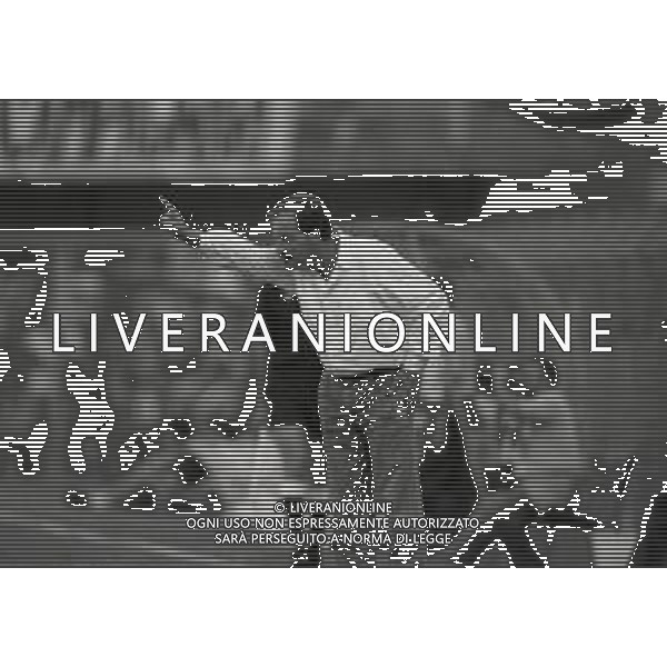 RETROSPETTIVA RENZO ULIVIERI ALLENATORE NELLA FOTO RENZO ULIVIERI ALLENATORE NELL\'ANNO 1992-1993 ALLENATORE DEL VICENZA CALCIO AG ALDO LIVERANI SAS