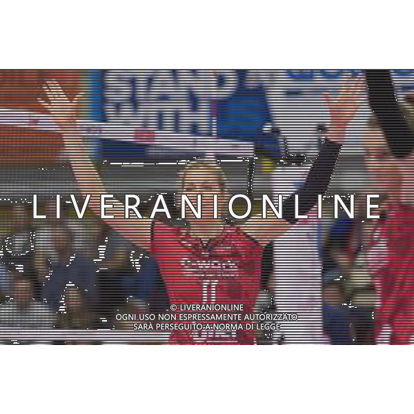 Campionato Italiano di Volley Serie A1 Femminile 2019/2020 Busto Arsizio, Italia 23/11/2019 Unet E-Work Busto Arsizio vs Bosca S.Bernardo Cuneo Nella foto: Esultanza di Karsta Lowe (UYBA Unet E-Work Busto Arsizio) FOTO ELISA CALABRESE-ALESSIO MARINI-AG ALDO LIVERANI SAS