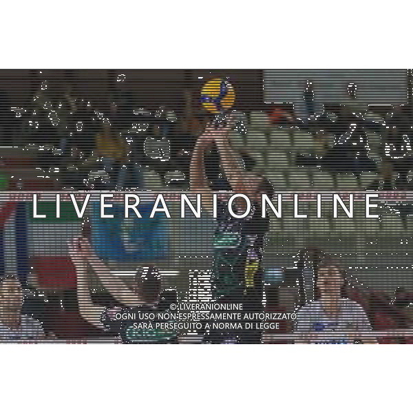 Campionato Italiano di Volley Superlega Serie A 2019/2020 Padova, Italia 24/11/2019 Kioene Padova - Top Volley Latina Nella foto: Pallaggio di Dragan Travica, Kioene Padova FOTO VALERIA LIPPERA-ALESSIO MARINI-AG ALDO LIVERANI SAS