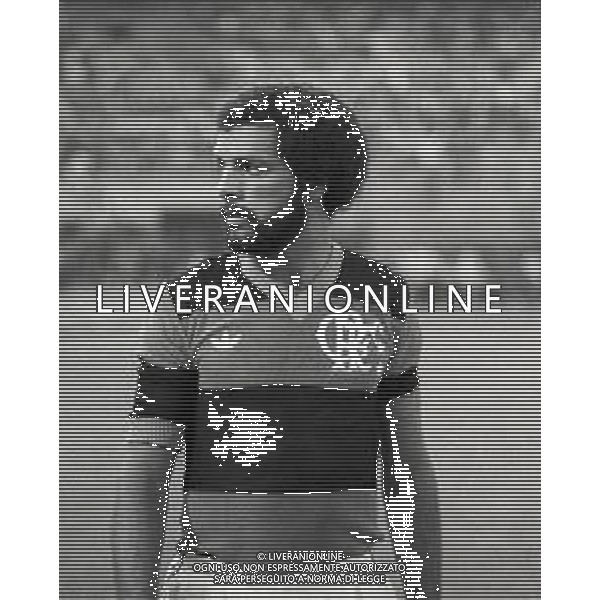 RETROSPETTIVA JUNIOR CALCIATORE NELLA FOTO JUNIOR CON LA MAGLIA FLAMENGO AL MUNDIALITO 1982-1983 AG ALDO LIVERANI SAS