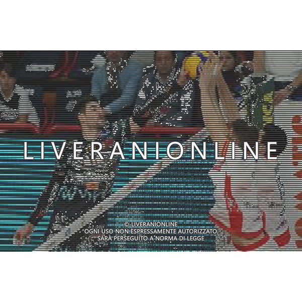 Campionato Italiano di Volley Superlega Serie A 2019/2020 Perugia, Italia 24/11/2019 Sir Safety Conad Perugia vs Consar Ravenna Nella foto: filippo lanza (n.10 schiacciatore sir safety conad perugia) schiaccia FOTO LORIS CERQUIGKINI-ALESSIOMARINI-AG ALDO LIVERANI SAS