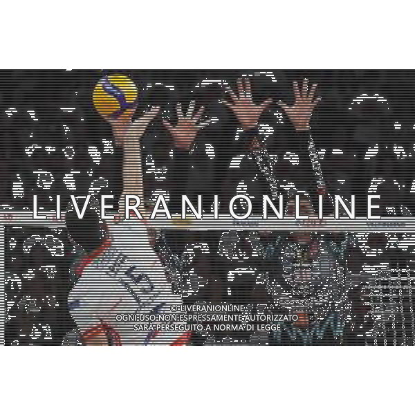 Campionato Italiano di Volley Superlega Serie A 2019/2020 Perugia, Italia 24/11/2019 Sir Safety Conad Perugia vs Consar Ravenna Nella foto: daniele lavia (n.15 schiacciatore consar ravenna) schiaccia FOTO LORIS CERQUIGKINI-ALESSIOMARINI-AG ALDO LIVERANI SAS