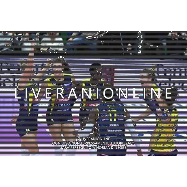 Campionato Italiano di Volley Serie A1 Femminile 2019/2020 Treviso, Italia 24/11/2019 Imoco Volley Conegliano vs Savino Del Bene Scandicci Nella foto: Esultanza Imoco Volley Conegliano FOTO FLAVIO PAVANELLO-ALESSIO MARINI-AG ALDO LIVERANI SAS