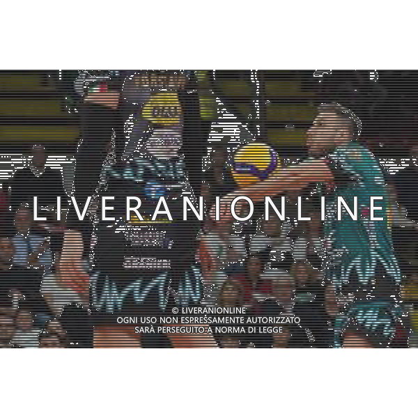 Campionato Italiano di Volley Superlega Serie A 2019/2020 Perugia, Italia 24/11/2019 Sir Safety Conad Perugia vs Consar Ravenna Nella foto: massimo colaci (n.13 libero sir safety conad perugia) in ricezione FOTO LORIS CERQUIGLINI-ALESSIO MARINI-AG ALDO LIVERANI SAS