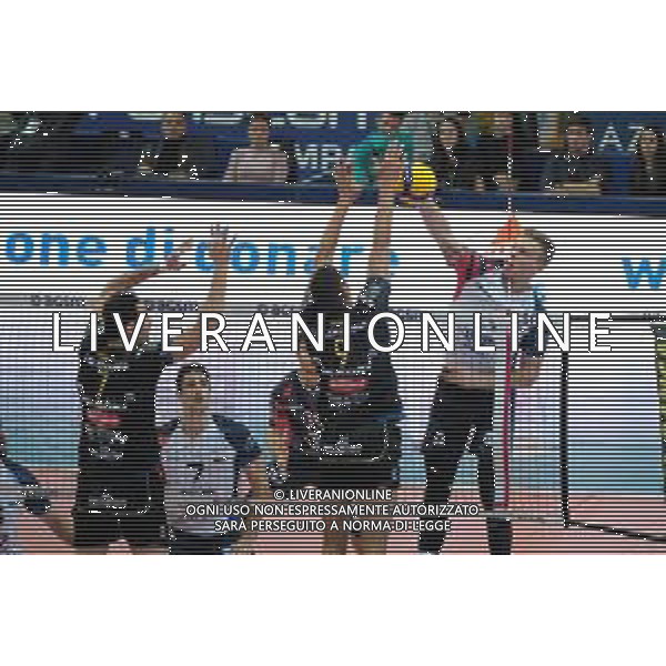 Campionato Italiano di Volley Superlega Serie A 2019/2020 Verona, Italia 24/11/2019 Calzedonia Verona vs Vero Volley Monza Nella foto: Donovan Dzavoronok (4) Vero Volley Monza FOTO ROBERTO TOMMASINI-ALESSIO MARINI-AG ALDO LIVERANI SAS