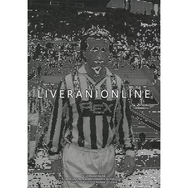 RETROSPETTIVA GIUSEPPE DOSSENA CALCIATORE NELLA FOTO GIUSEPPE DOSSENA CON LA MAGLIA DELL \'UDINESE CALCIO AG ALDO LIVERANI SAS