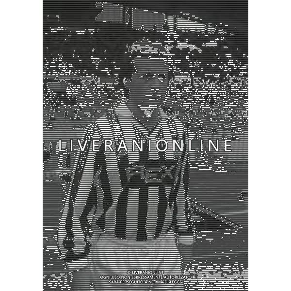 RETROSPETTIVA GIUSEPPE DOSSENA CALCIATORE NELLA FOTO GIUSEPPE DOSSENA CON LA MAGLIA DELL \'UDINESE CALCIO AG ALDO LIVERANI SAS