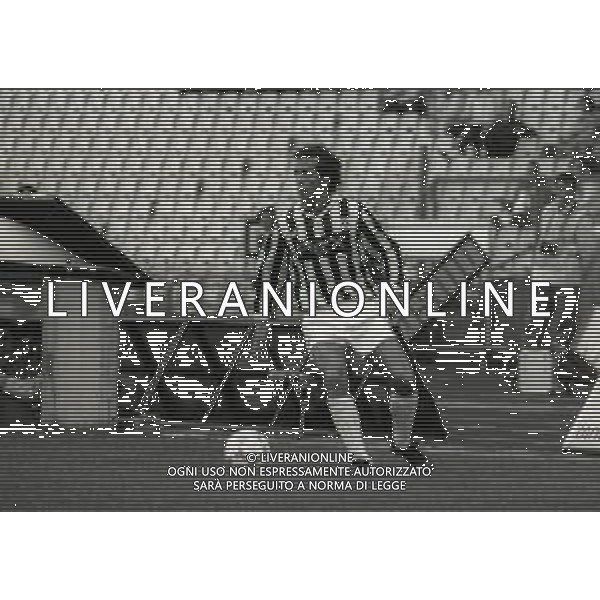 RETROSPETTIVA GIUSEPPE DOSSENA CALCIATORE NELLA FOTO GIUSEPPE DOSSENA CON LA MAGLIA DELL \'UDINESE CALCIO AG ALDO LIVERANI SAS