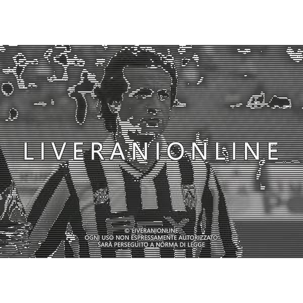 RETROSPETTIVA GIUSEPPE DOSSENA CALCIATORE NELLA FOTO GIUSEPPE DOSSENA CON LA MAGLIA DELL \'UDINESE CALCIO AG ALDO LIVERANI SAS