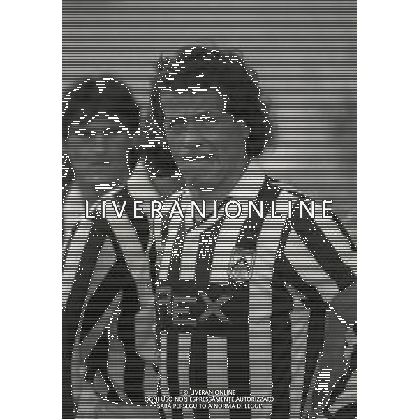 RETROSPETTIVA GIUSEPPE DOSSENA CALCIATORE NELLA FOTO GIUSEPPE DOSSENA CON LA MAGLIA DELL \'UDINESE CALCIO AG ALDO LIVERANI SAS
