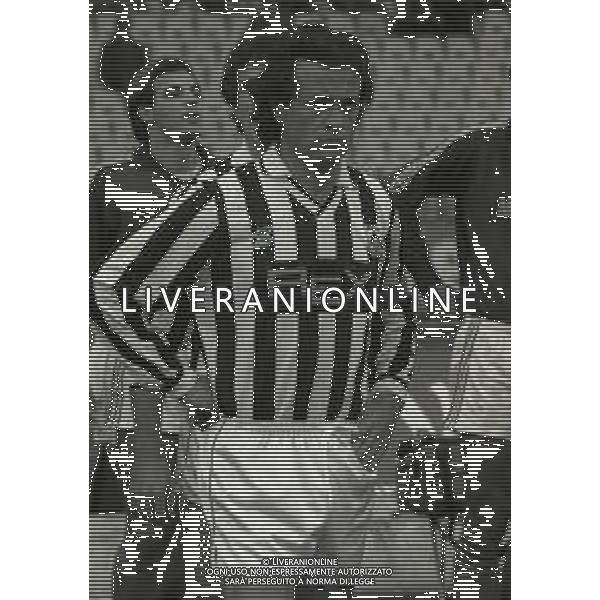 RETROSPETTIVA GIUSEPPE DOSSENA CALCIATORE NELLA FOTO GIUSEPPE DOSSENA CON LA MAGLIA DELL \'UDINESE CALCIO AG ALDO LIVERANI SAS