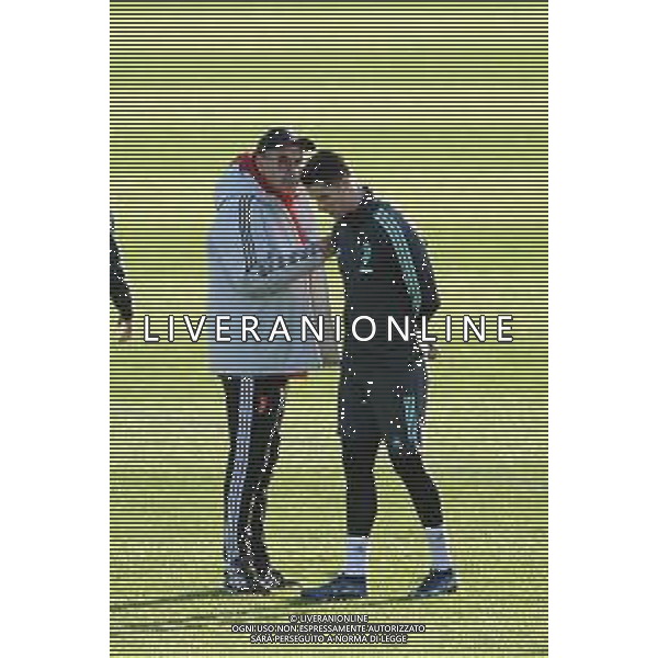 Torino 25.11.2019 Continassa Allenamento rifinitura Champions League Juventus Atletico Madrid ©Viganti/Agenzia Aldo Liverani Nella foto: maurizio sarri e cristiano ronaldo ©/AGENZIA ALDO LIVERANI SAS