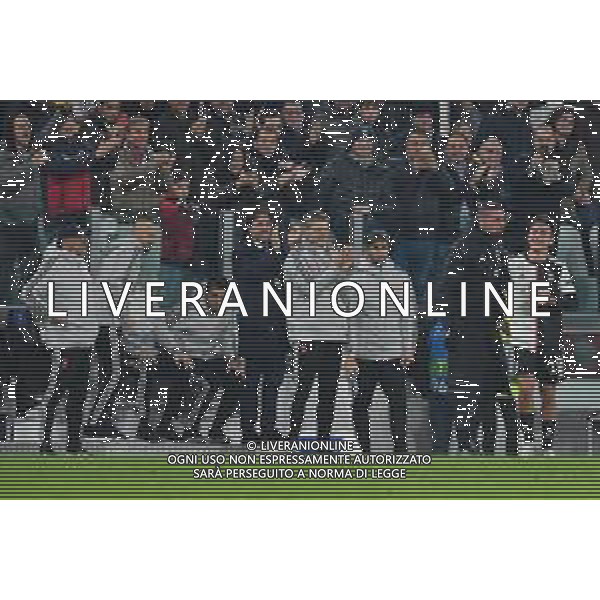Torino 26.11.2019 Stadio Allianz Stadium Juventus vs Atletico Madrid Gruppo D Giornata 5 di 6 ©Falzone/Agenzia Aldo Liverani Nella foto : Esultanza gol di Paulo Dybala co staff e Merih Demiral