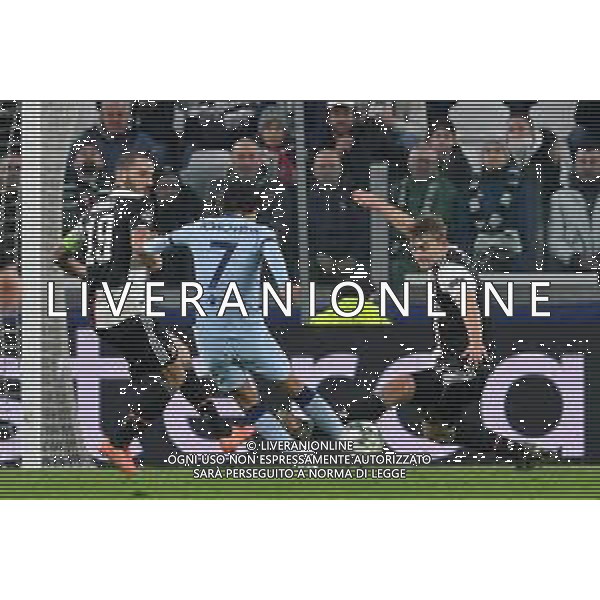 Torino 26.11.2019 Stadio Allianz Stadium Juventus vs Atletico Madrid Gruppo D Giornata 5 di 6 ©Falzone/Agenzia Aldo Liverani Nella foto : João Félix contrastato da Leonardo Bonucci e Matthijs de Ligt