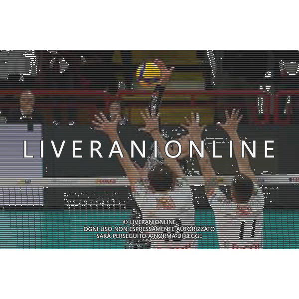Campionato Italiano di Volley Superlega Serie A 2019/2020 Perugia, Italia 27/11/2019 Sir Safety Conad Perugia vs Globo Banca Popolare del Frusinate Sora Nella foto: robert taht (n.6 schiacciatore sir safety conad perugia) schiaccia FOTO LORIS CERQUIGLINI-ALESSIO MARINI-AG ALDO LIVERANI SAS