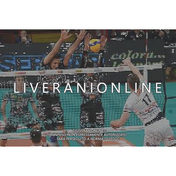 Campionato Italiano di Volley Superlega Serie A 2019/2020 Perugia, Italia 27/11/2019 Sir Safety Conad Perugia vs Globo Banca Popolare del Frusinate Sora Nella foto: miskevich radzivon (n.17 schiacciatore globo banca popolare del frusinate sora) schiaccia FOTO LORIS CERQUIGLINI-ALESSIO MARINI-AG ALDO LIVERANI SAS