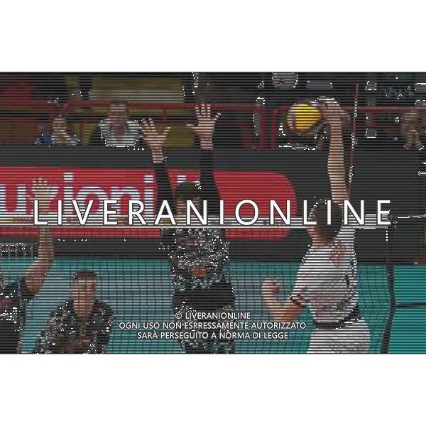 Campionato Italiano di Volley Superlega Serie A 2019/2020 Perugia, Italia 27/11/2019 Sir Safety Conad Perugia vs Globo Banca Popolare del Frusinate Sora Nella foto: miskevich radzivon (n.17 schiacciatore globo banca popolare del frusinate sora) sschiaccia FOTO LORIS CERQUIGLINI-ALESSIO MARINI-AG ALDO LIVERANI SAS