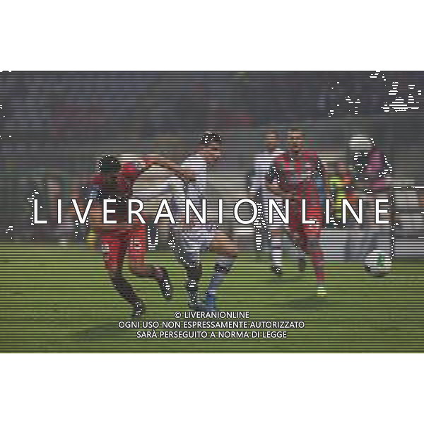 Campionato Italiano di Calcio Serie B 2019/2020 Cremona, Italia 30/11/2019 Cremonese vs Livorno Nella foto: Marsura (Livorno) viene strattonato da Bianchetti (Cremonese) FOTO MASSIMILIANO CARNABUCI-ALESSIO MARINI-AG ALDO LIVERANI SAS