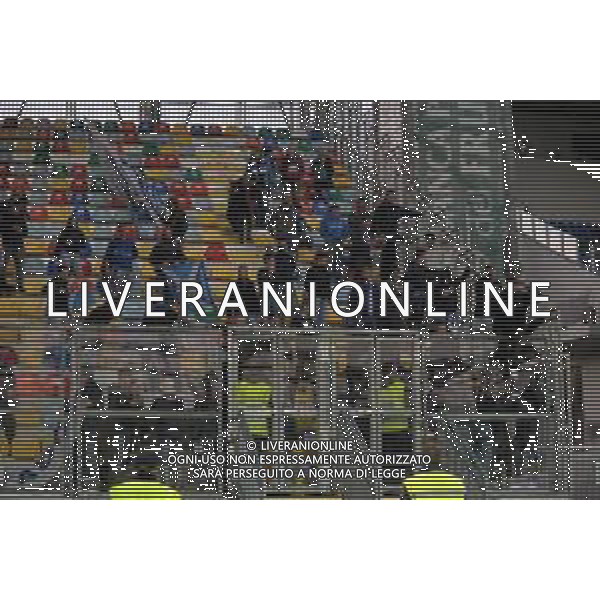 Frosinone vs Empoli Campionato Serie B - 14 giornata Stadio Benito Stirpe - Frosinone 30-11-2019 nella foto Tifosi Empoli abbandonano la curva prima della fine ©federico Gaetano/AGENZIA ALDO LIVERANI SAS