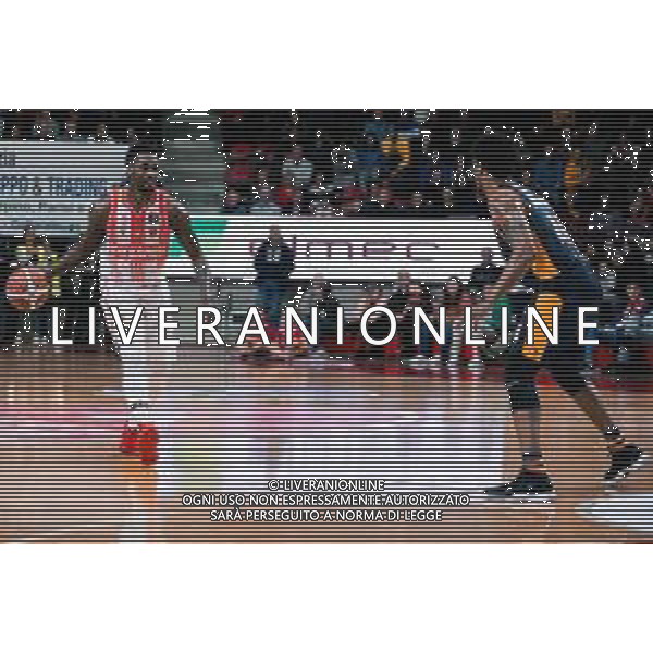 Campionato di Basket Serie A 2019/2020 Varese, Italia 01/12/2019 Openjobmetis Varese vs Virtus Roma Nella foto: palleggio di peak FOTO ALESSANDRO NEGRINI-AG ALDO LIVERANI SAS
