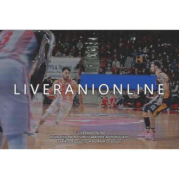 Campionato di Basket Serie A 2019/2020 Varese, Italia 01/12/2019 Openjobmetis Varese vs Virtus Roma Nella foto: palleggio di tambone FOTO ALESSANDRO NEGRINI-AG ALDO LIVERANI SAS