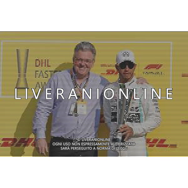 Lewis Hamilton (GBR) Mercedes AMG F1 - DHL Fastest Lap Award. 01.12.2019. Formula 1 World Championship, Rd 21, Abu Dhabi Grand Prix, Yas Marina Circuit, Abu Dhabi, Race Day. AG ALDO LIVERANI SAS-ONLY ITALY