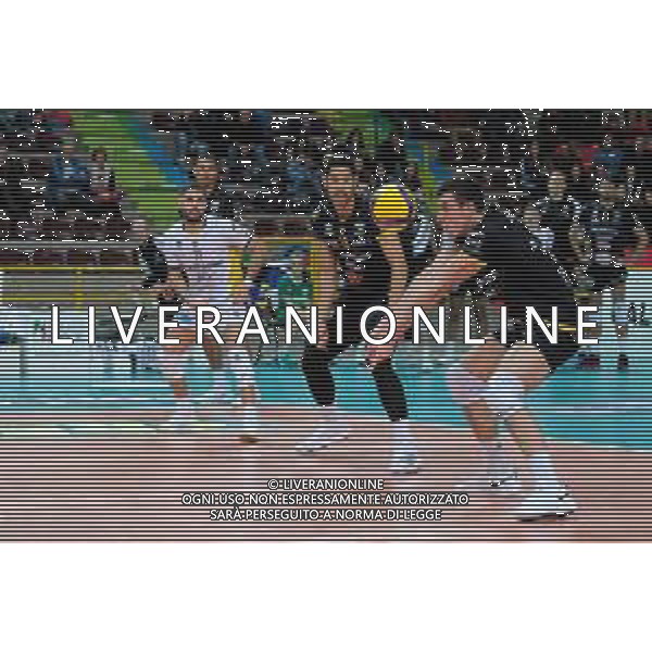 Campionato Italiano di Volley Superlega Serie A 2019/2020 Verona, Italia 01/12/2019 Calzedonia Verona vs Top Volley Latina Nella foto: Asparuh Asparuhow (8) Calzedonia Verona in ricezione. foto roberto tommasini-alessio marini-ag aldo liverani sas
