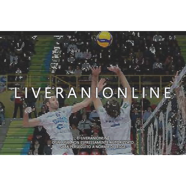 Campionato Italiano di Volley Superlega Serie A 2019/2020 Verona, Italia 01/12/2019 Calzedonia Verona vs Top Volley Latina Nella foto: Primo tempo di Andrea Rossi (13) Top Volley Latina foto roberto tommasini-alessio marini-ag aldo liverani sas
