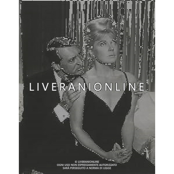 RETROSPETTIVA CARY GRANT ATTORE NELLA FOTO CARY GRANT CON DORIS DAY AG ALDO LIVERANI SAS