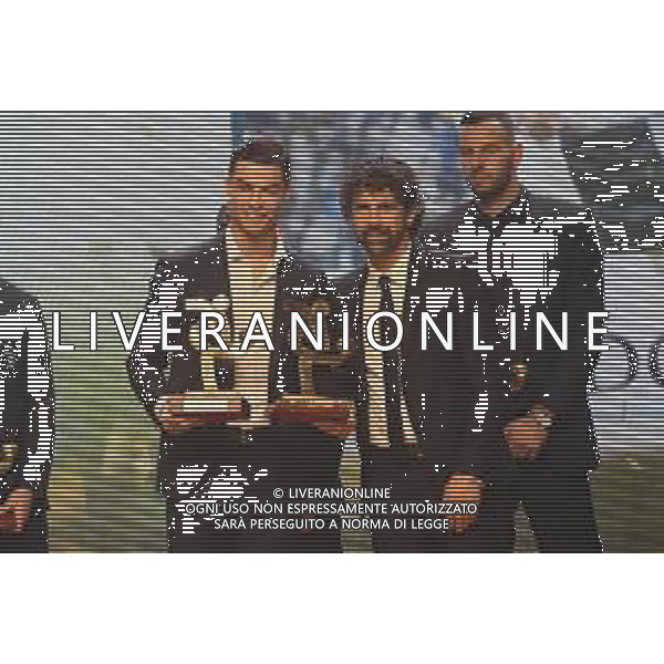 cristiano Ronaldo premiato come miglior giocatore con Damiano Tommasi Gran Gala’ del Calcio Milano 2-12-2019 Megawatt Court foto Roberto Garavaglia - ag. Aldo Liverani sas