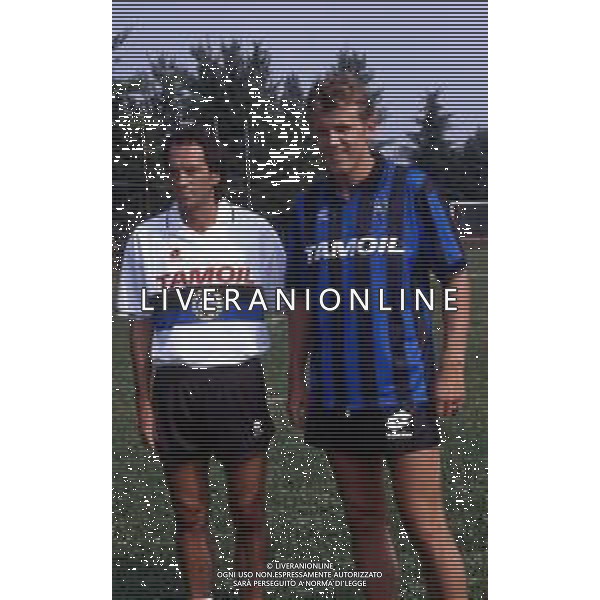 RETROSPETTIVA FRANCESCO GUIDOLIN CALCIATORE E ALLENATORE NELLA FOTO FRANCESCO GUIDOLIN ALLENATORE ATALANTA CALCIO CON Franck Sauzée AG ALDO LIVERANI SAS