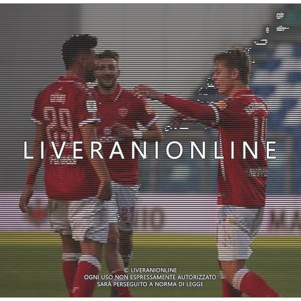 SASSUOLO - PERUGIA COPPA ITALIA QUARTO TURNO 04.12.2019 NELLA FOTO ABBRACCIO, ESULTANZA DOPO IL GOL DI HANS NICOLUSSI CAVIGLIA CON CHRISTIAN CAPONE ©GS/AGENZIA ALDO LIVERANI SAS
