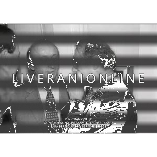 RETROSPETTIVA LUCIANO MOGGI DIRIGENTE SPORTIVO NELLA FOTO LUCIANO MOGGI NELL\'ANNO 1992-1993 DIRIGENTE CON IL PRESIDENTE DELL\'INTER ERNESTO PELLEGRINI AG ALDO LIVERANI SAS