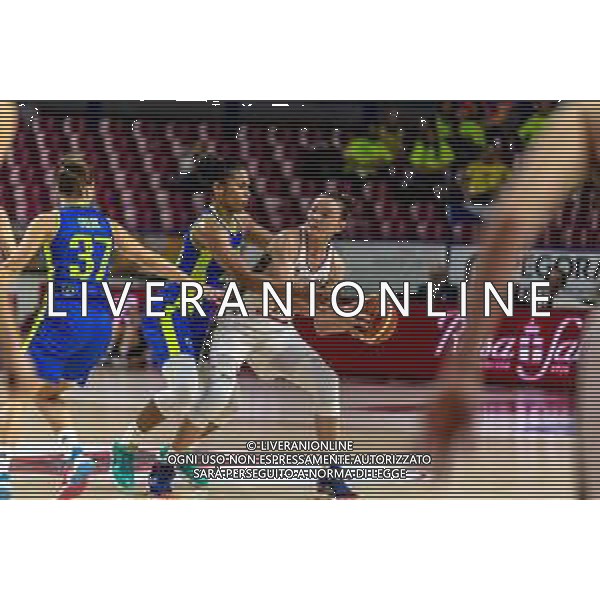 Basket Euroleague Women 2019/2020 Venezia, Italia 04/12/2019 Reyer Venezia vs ZVVZ USK Praha Nella foto: Avete Steinberga dell’Umana Reyer Venezia in azione con Alyssa Thomas del ZVVZ USK Praha FOTO MATTIA RADONI-ALESSIO MARINI-AG ALDO LIVERANI SAS