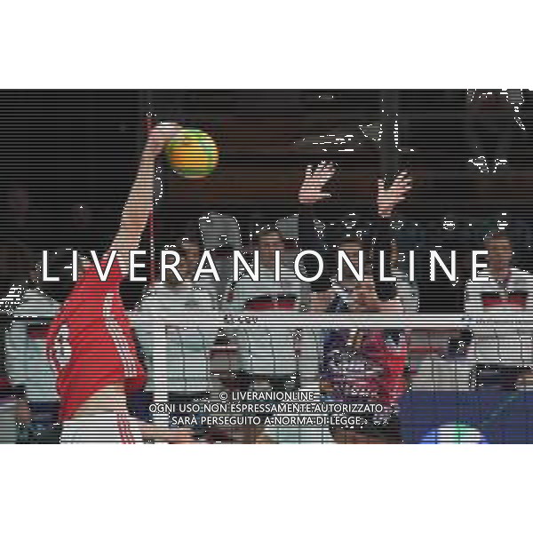 Volley Champions League Men 2019/2020 Perugia, Italia 04/12/2019 Sir Sicoma Monini Perugia vs Benfica Lisbona Nella foto: aleixo andre\' ryuma oto (n18 benfica lisboa) schiaccia FOTO LORIS CERQUIGLINI-ALESSIO MARINI-AG ALDO LIVERANI SAS