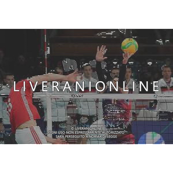 Volley Champions League Men 2019/2020 Perugia, Italia 04/12/2019 Sir Sicoma Monini Perugia vs Benfica Lisbona Nella foto: stzimafei zhukouski (n.11 palleggiatore sir safety conad perugia) a muro FOTO LORIS CERQUIGLINI-ALESSIO MARINI-AG ALDO LIVERANI SAS