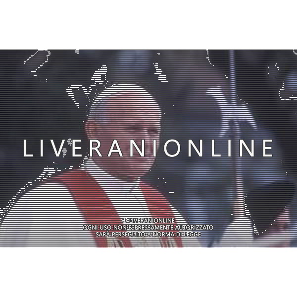 12-06 1984 SVIZZERA VISITA PASTORALE DEL PAPA GIOVANNI PAOLO II Karol Józef Wojtyła NELLA FOTO GIOVANNI PAOLO II Karol Józef Wojtyła IN SVIZZERA AG ALDO LIVERANI SAS 