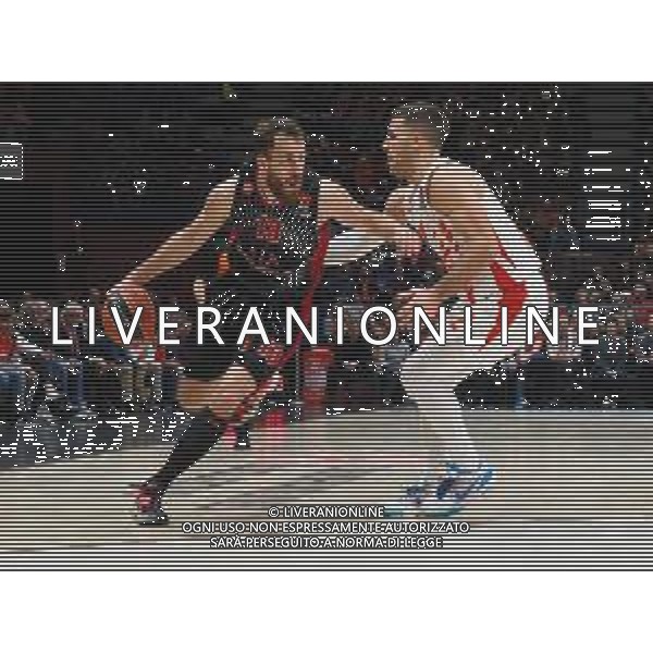 Basket EuroLeague 2019/2020 Milano, Italia 05/12/2019 AX Armani Exchange Milano-Crvena Zvezda Mts Belgrado Nella foto: Sergio Rodriguez della AX Armani Olimpia Milano contrastato da Baron della Crvena Zvezda Mts Stella Rossa Belgrado FOTO SAVINO PAOLELLA-ALESSIO MARINI-AG ALDO LIVERANI SAS