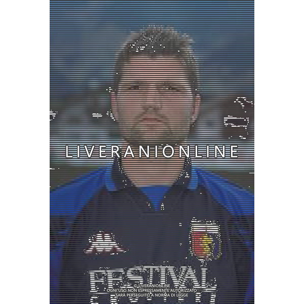 PRIMI PIANI ROSA GENOA CALCIO 1999-2000 NELLA FOTO SALVATORE SOVIERO AG ALDO LIVERANI SAS