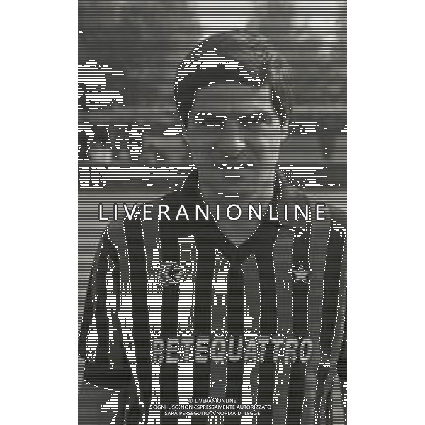 RETROSPETTIVA AGOSTINO DI BARTOLOMEI CALCIATORE NELLA FOTO AGOSTINO DI BARTOLOMEI NELL\'ANNO 1984-1985 CON LA MAGLIA DEL MILAN AG ALDO LIVERANI SAS
