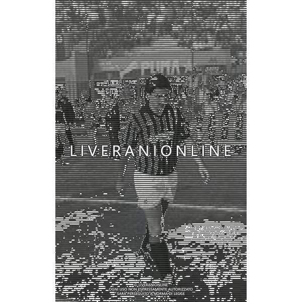 RETROSPETTIVA AGOSTINO DI BARTOLOMEI CALCIATORE NELLA FOTO AGOSTINO DI BARTOLOMEI NELL\'ANNO 1984-1985 CON LA MAGLIA DEL MILAN AG ALDO LIVERANI SAS